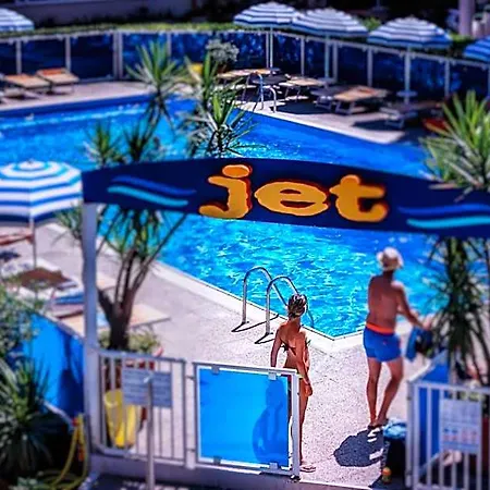 Jet